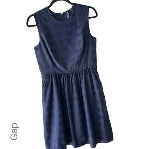 GAP | NWOT SLEEVELESS NAVY BLUE UNIFORM STRIPE FIT & FLARE COTTON DRESS | SIZE 2